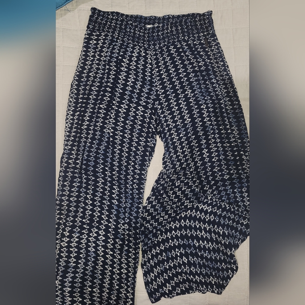 Volcom Floral Navy and White Pants